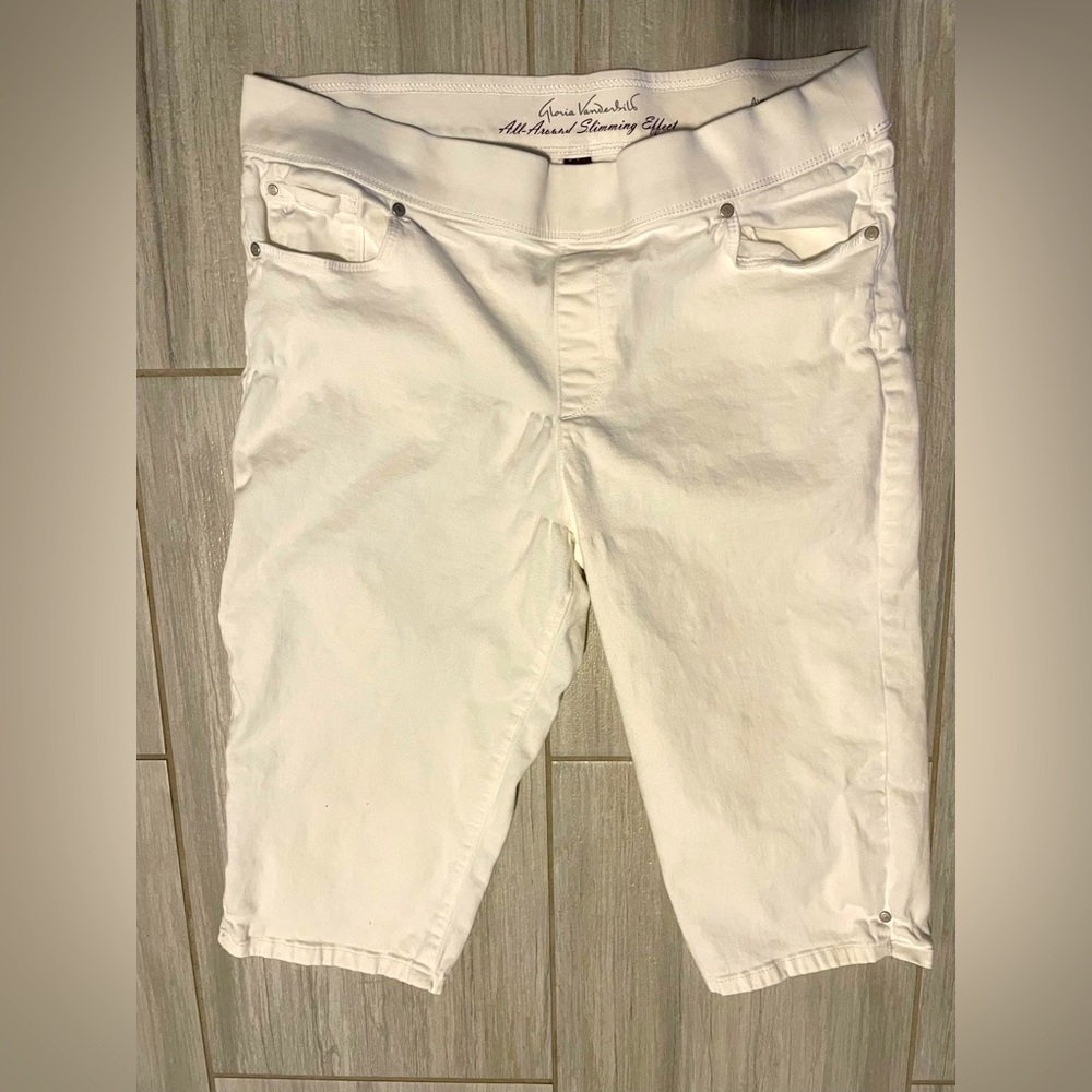 Slim capris w stretch waistband - Avery